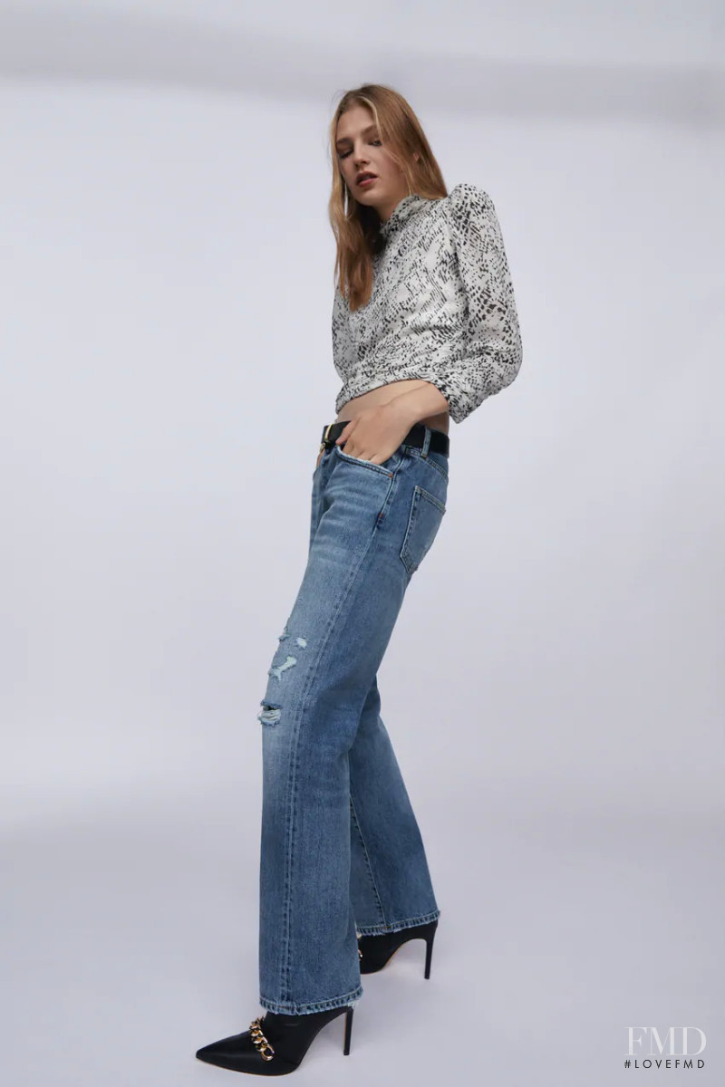 Deirdre Firinne featured in  the Zara catalogue for Fall 2020