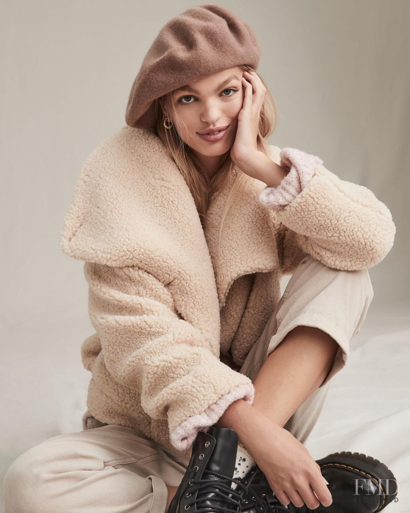 Daphne Groeneveld featured in  the Free People For The Creative Spirit advertisement for Fall 2020