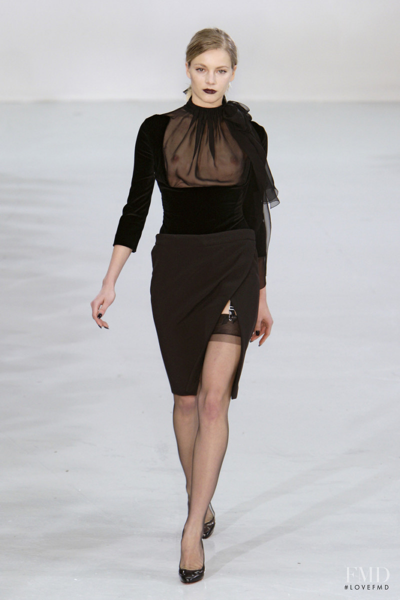 Antonio Berardi fashion show for Autumn/Winter 2010