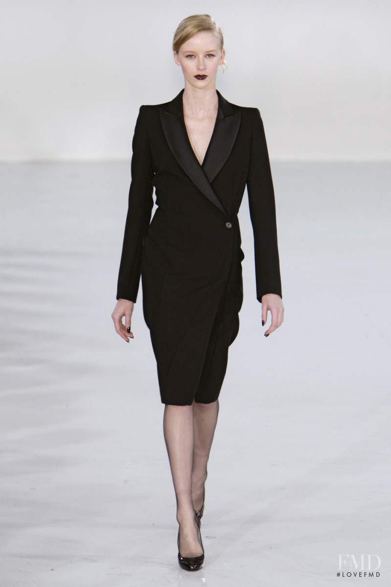 Antonio Berardi fashion show for Autumn/Winter 2010