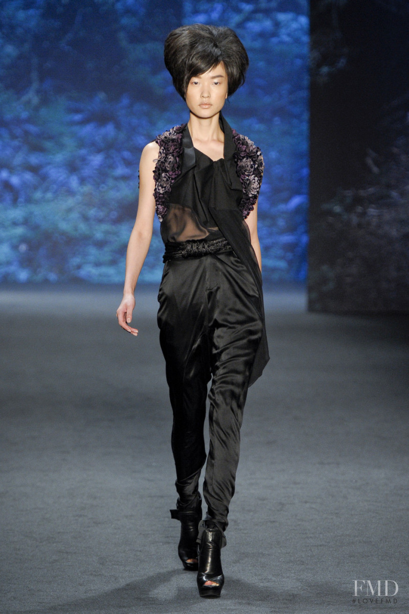 Vera Wang fashion show for Spring/Summer 2011