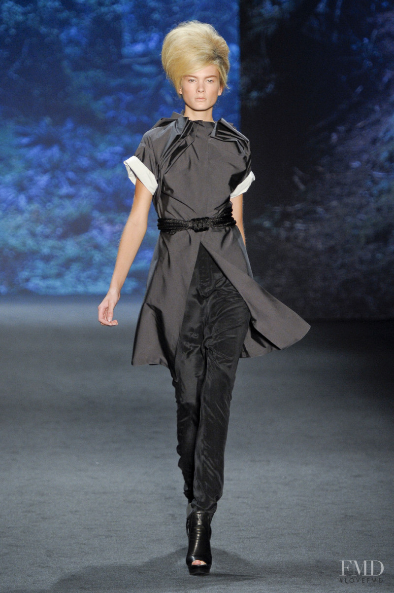 Vera Wang fashion show for Spring/Summer 2011