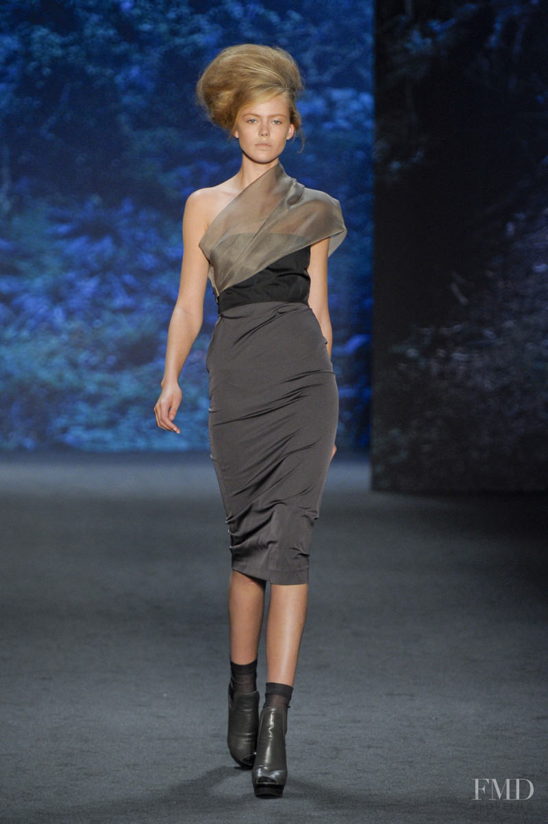 Vera Wang fashion show for Spring/Summer 2011