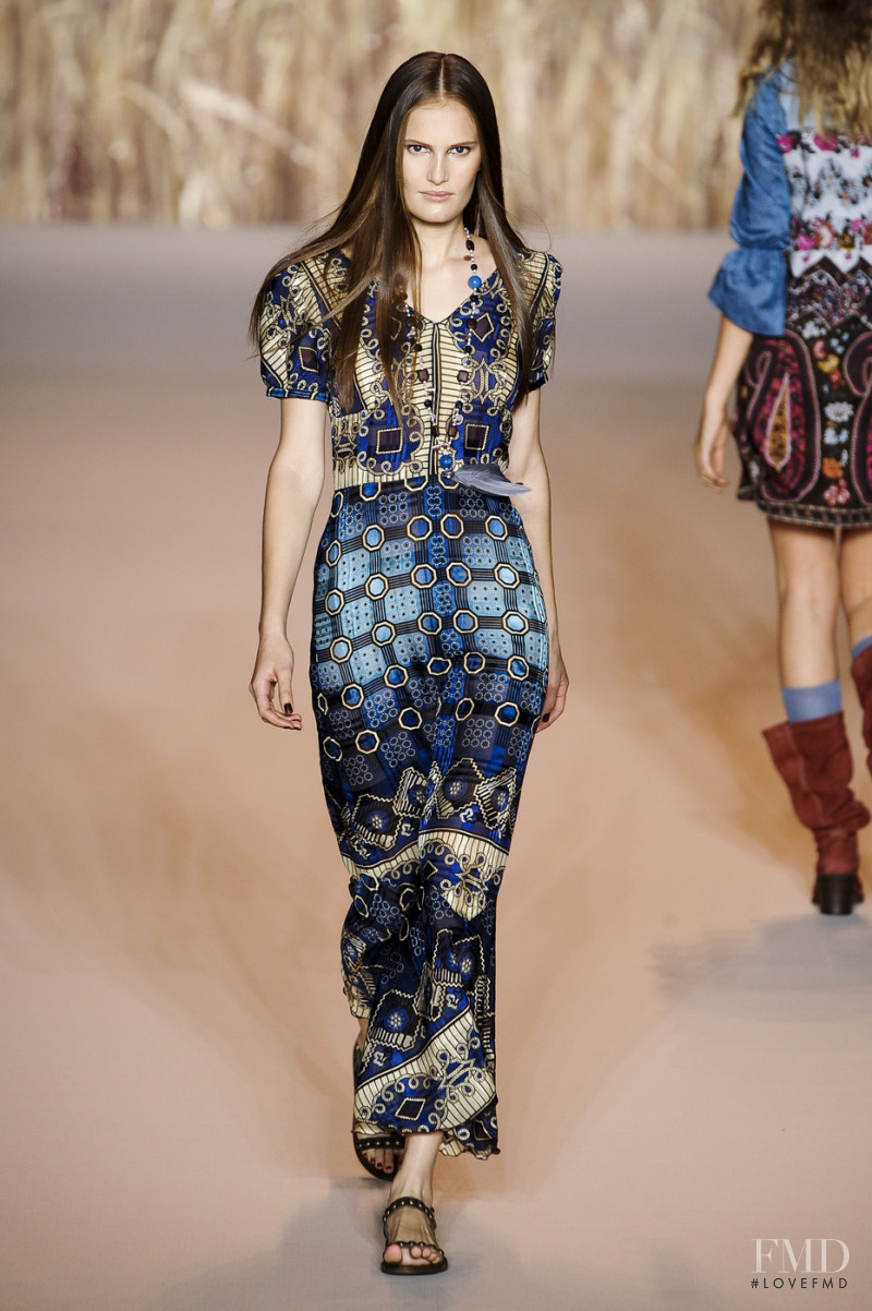 Anna Sui fashion show for Spring/Summer 2011