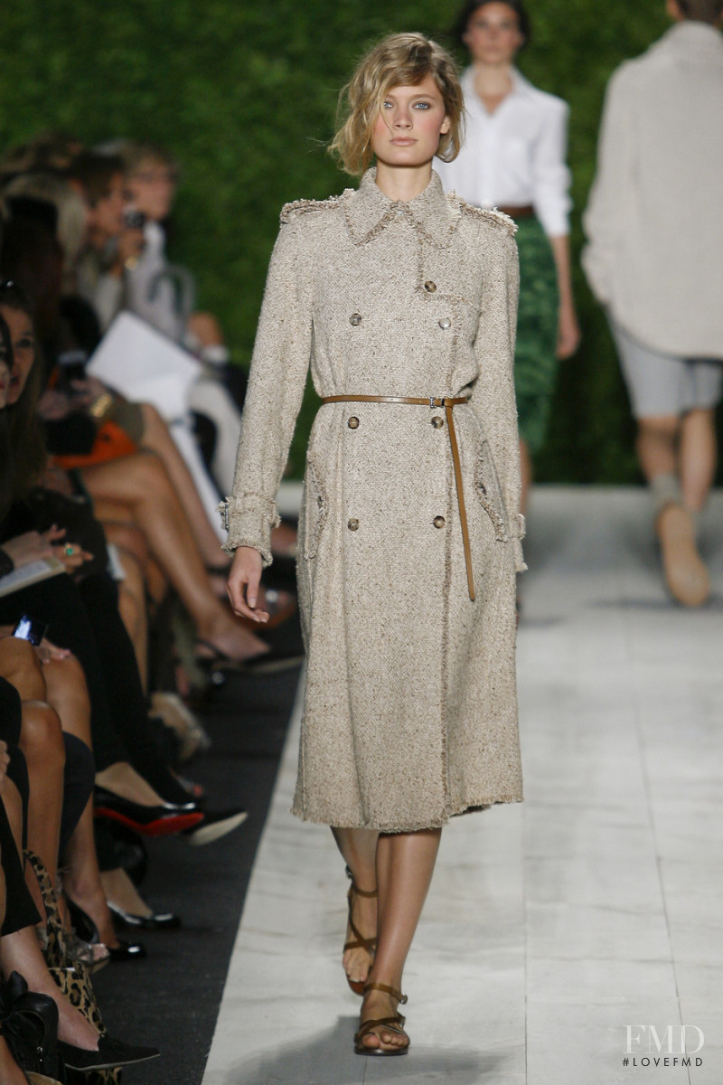 Constance Jablonski featured in  the Michael Kors Collection fashion show for Spring/Summer 2011