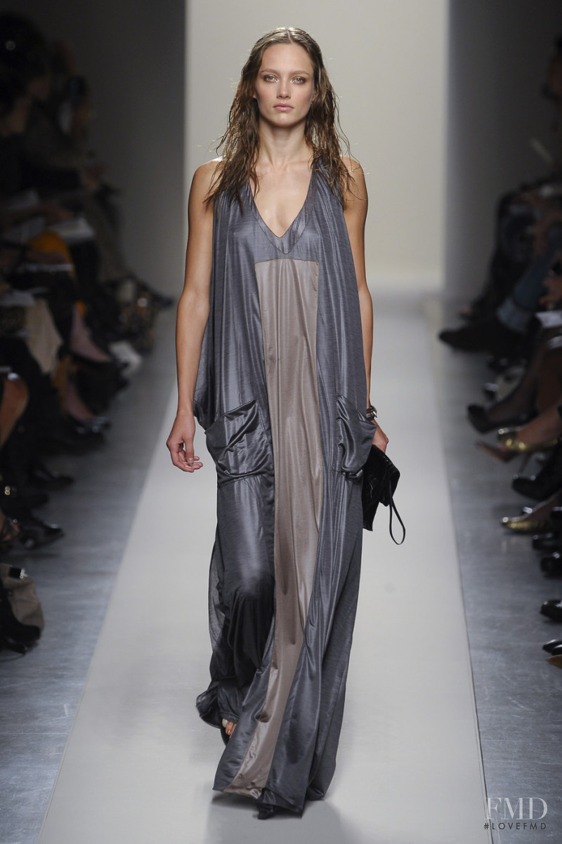 Bottega Veneta fashion show for Spring/Summer 2011