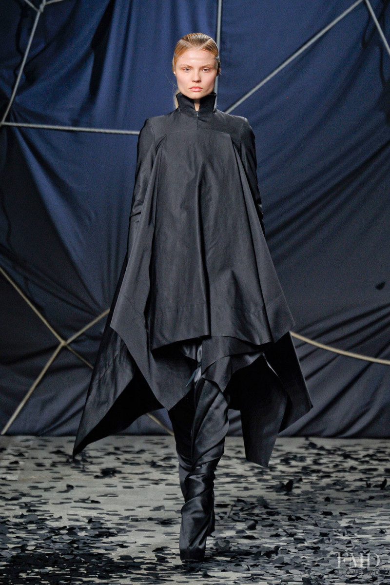 Gareth Pugh fashion show for Autumn/Winter 2012