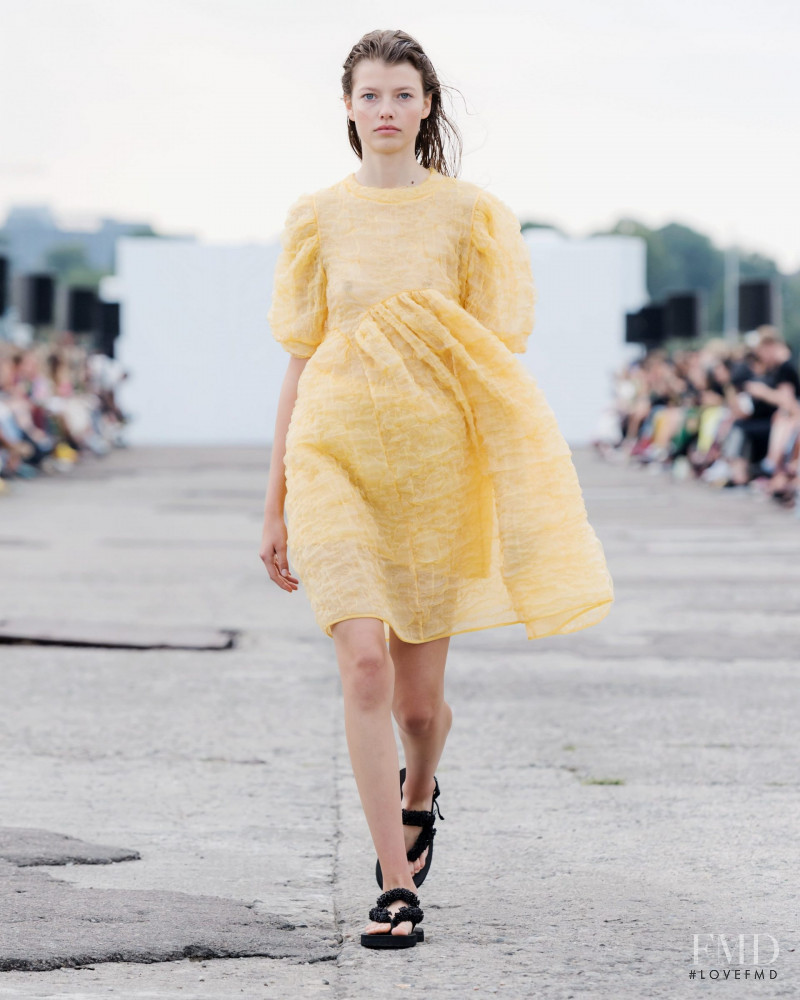 Mathilde Henning featured in  the Cecilie Bahnsen fashion show for Spring/Summer 2020