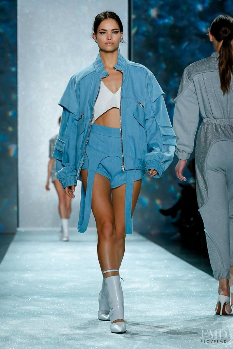 Robin Holzken featured in  the Rosa Chá fashion show for Autumn/Winter 2019