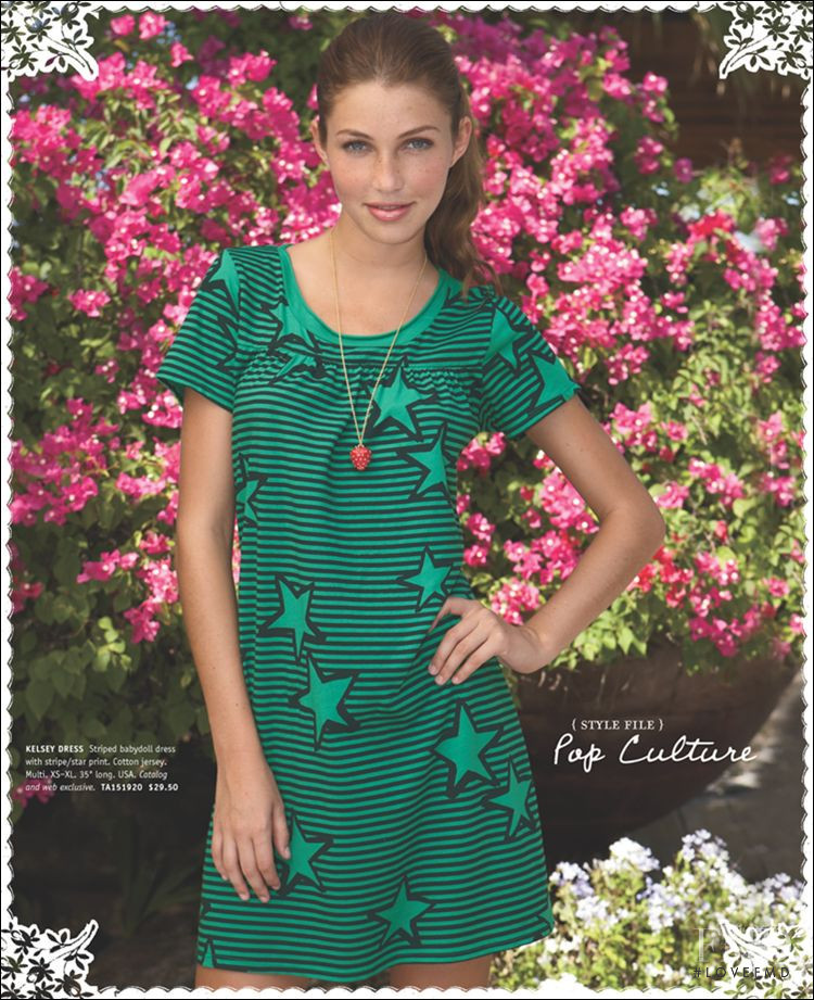 Simone Villas Boas featured in  the Delias catalogue for Spring/Summer 2007