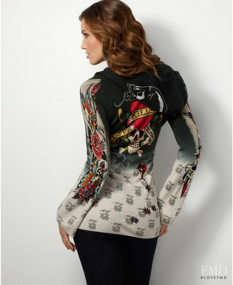Simone Villas Boas featured in  the Macy\'s catalogue for Autumn/Winter 2009