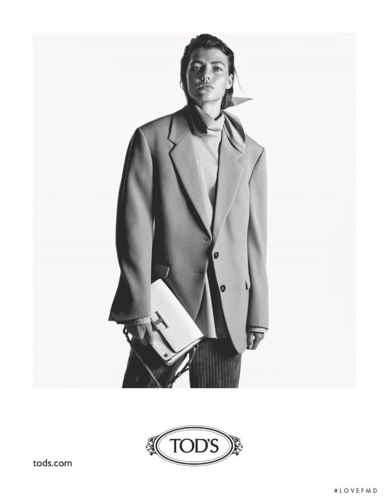 Tod\'s advertisement for Autumn/Winter 2020