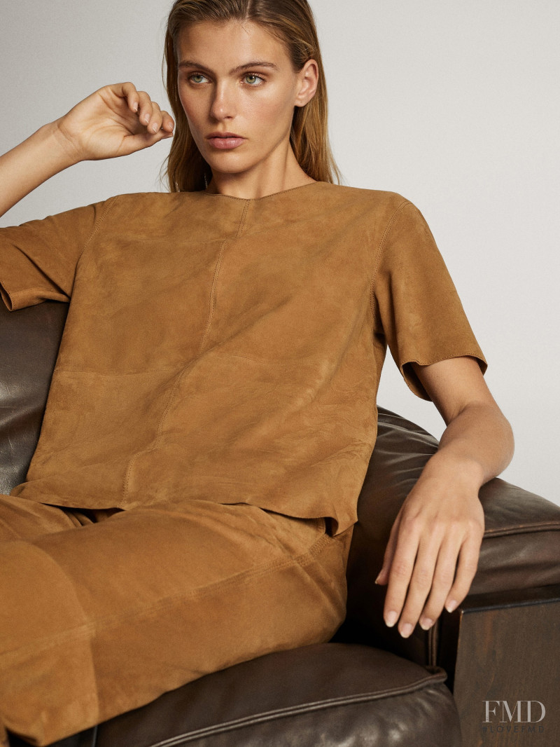 Madison Headrick featured in  the Massimo Dutti catalogue for Spring/Summer 2020
