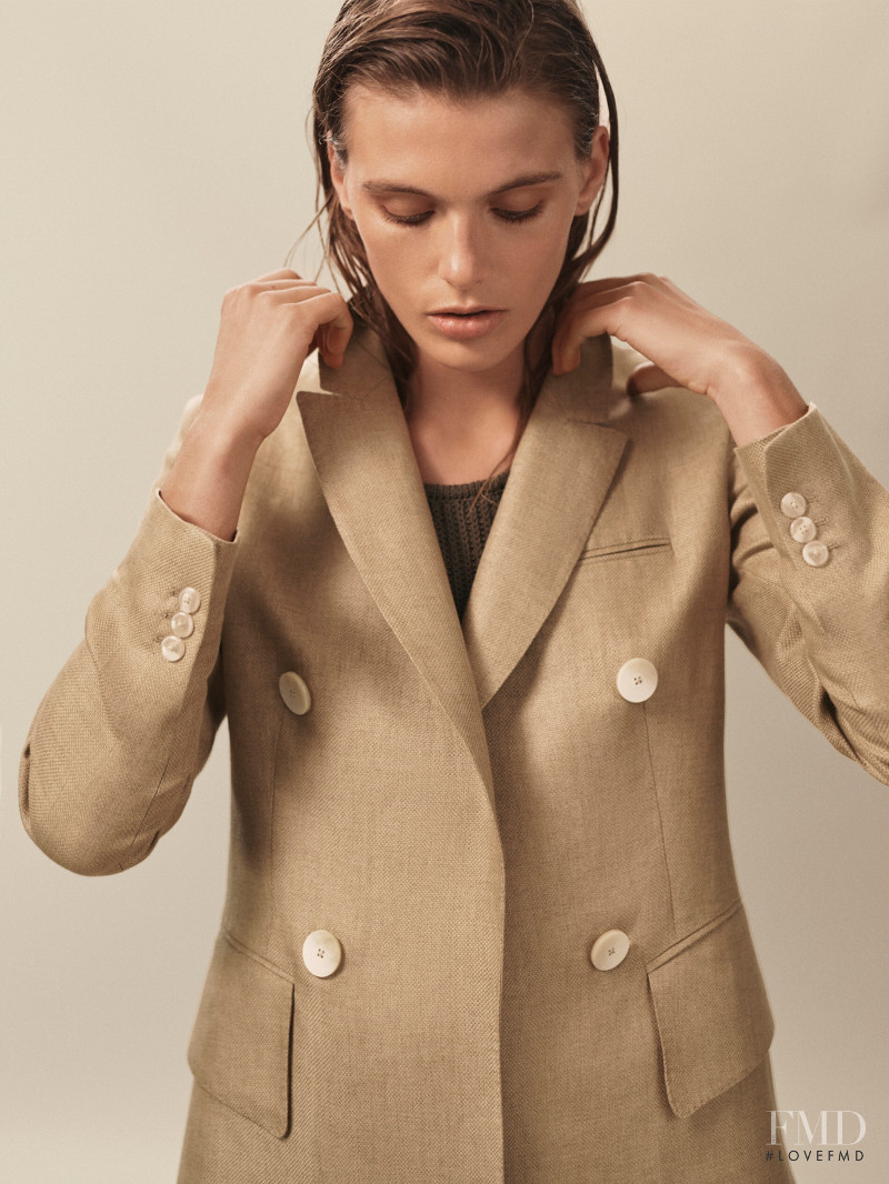 Madison Headrick featured in  the Massimo Dutti lookbook for Summer 2019