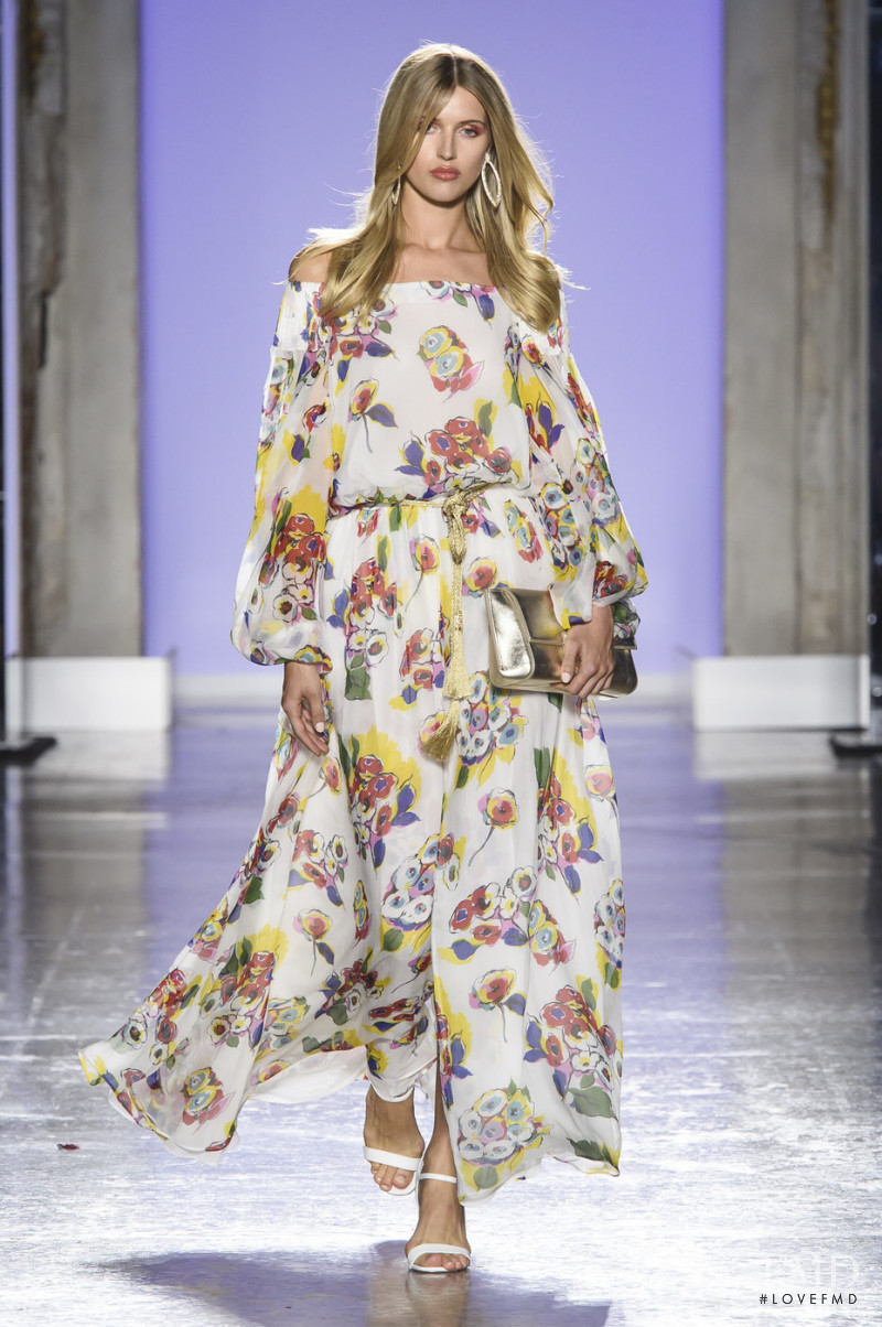 Luisa Spagnoli fashion show for Spring/Summer 2019
