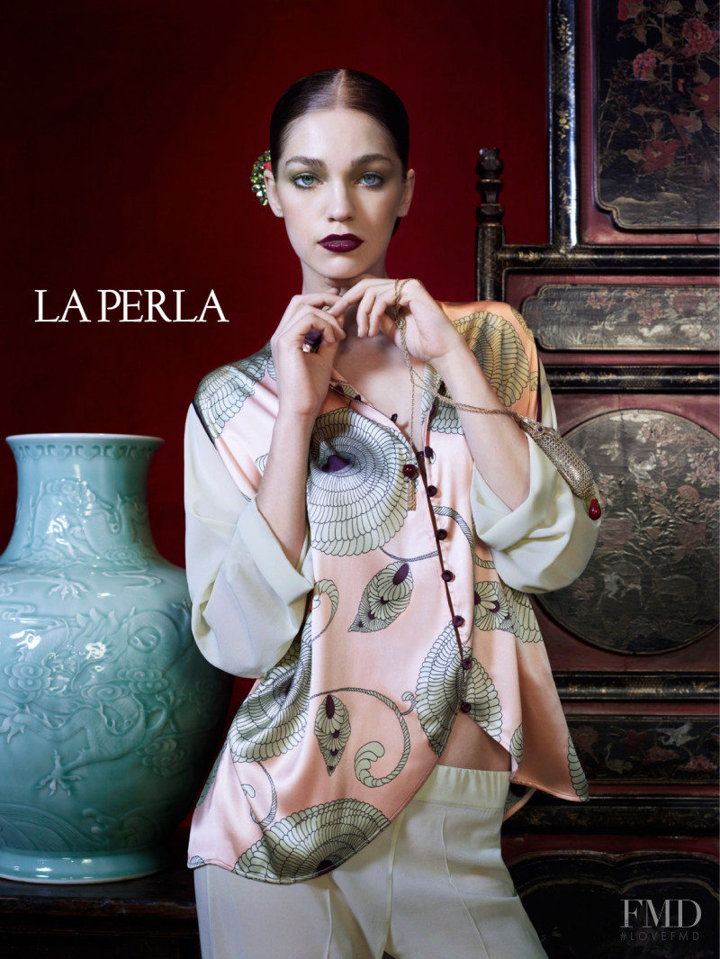 Samantha Gradoville featured in  the La Perla Oriental Suite advertisement for Autumn/Winter 2012