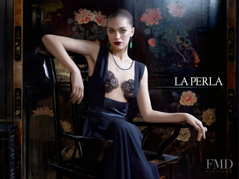 Samantha Gradoville featured in  the La Perla Oriental Suite advertisement for Autumn/Winter 2012
