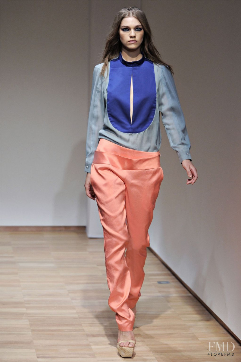 Samantha Gradoville featured in  the Anne Valerie Hash fashion show for Spring/Summer 2012