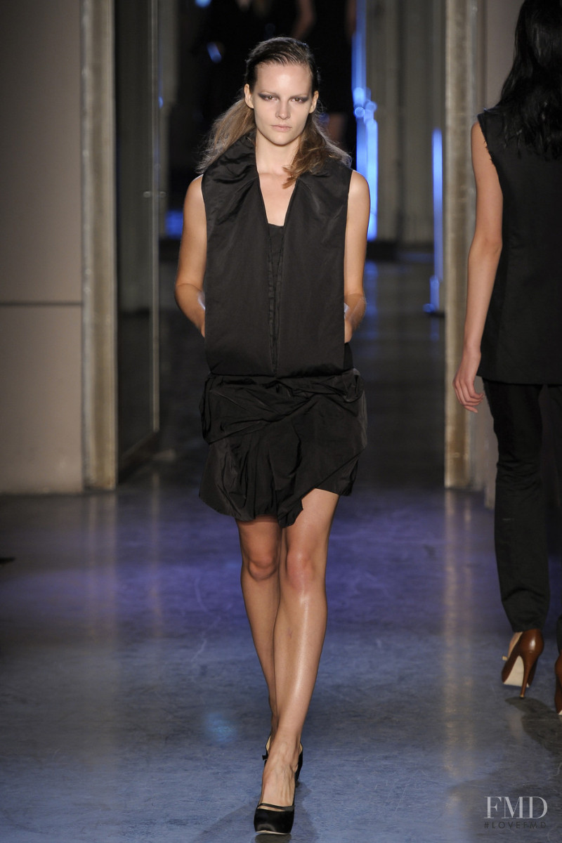 Rue Du Mail by Martina Sitbon fashion show for Spring/Summer 2011