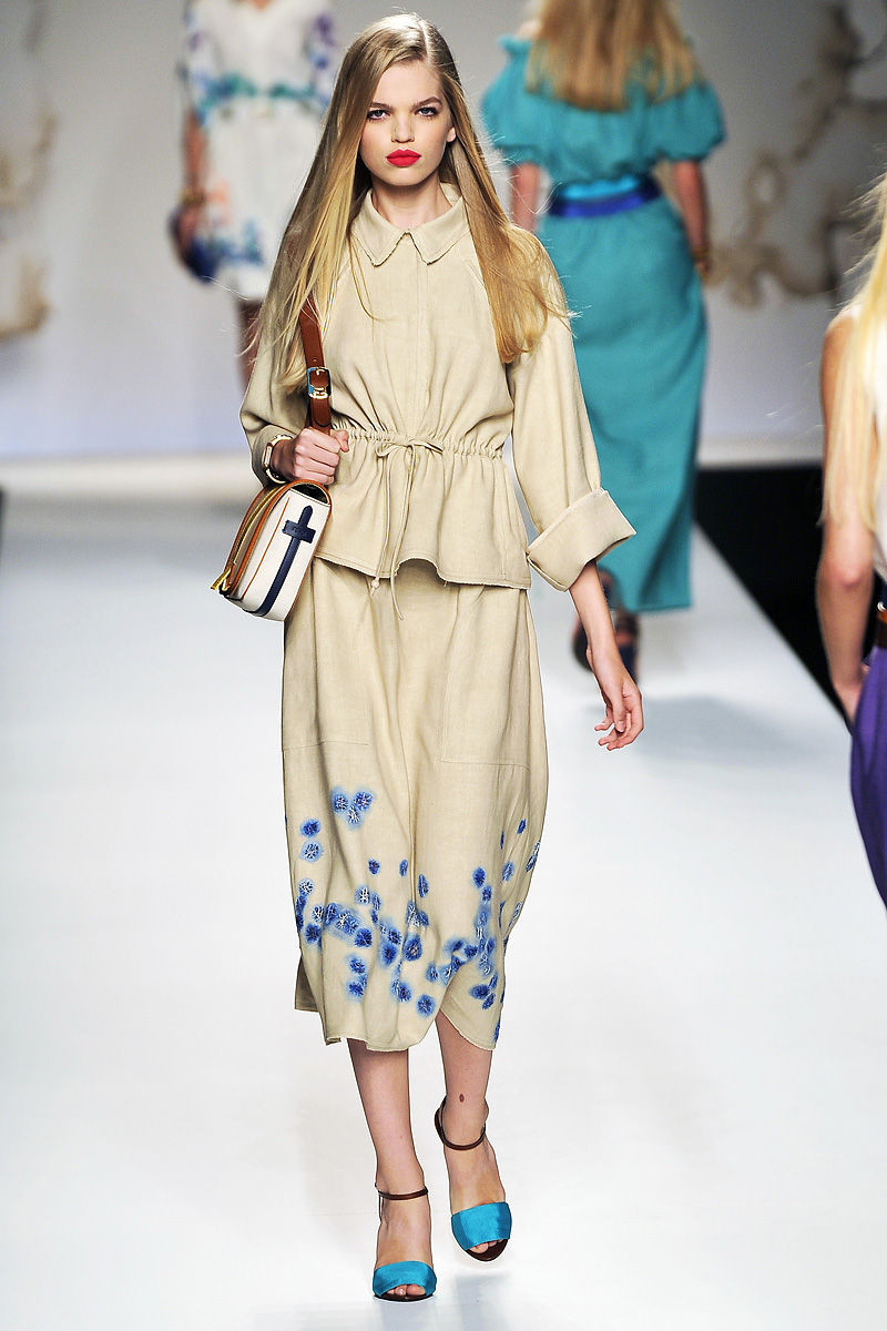 Daphne Groeneveld featured in  the Fendi fashion show for Spring/Summer 2011