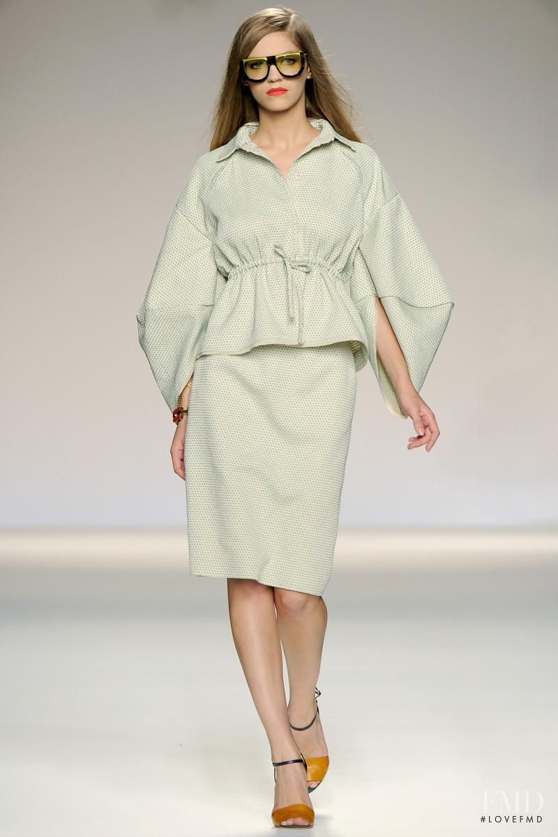 Samantha Gradoville featured in  the Fendi fashion show for Spring/Summer 2011