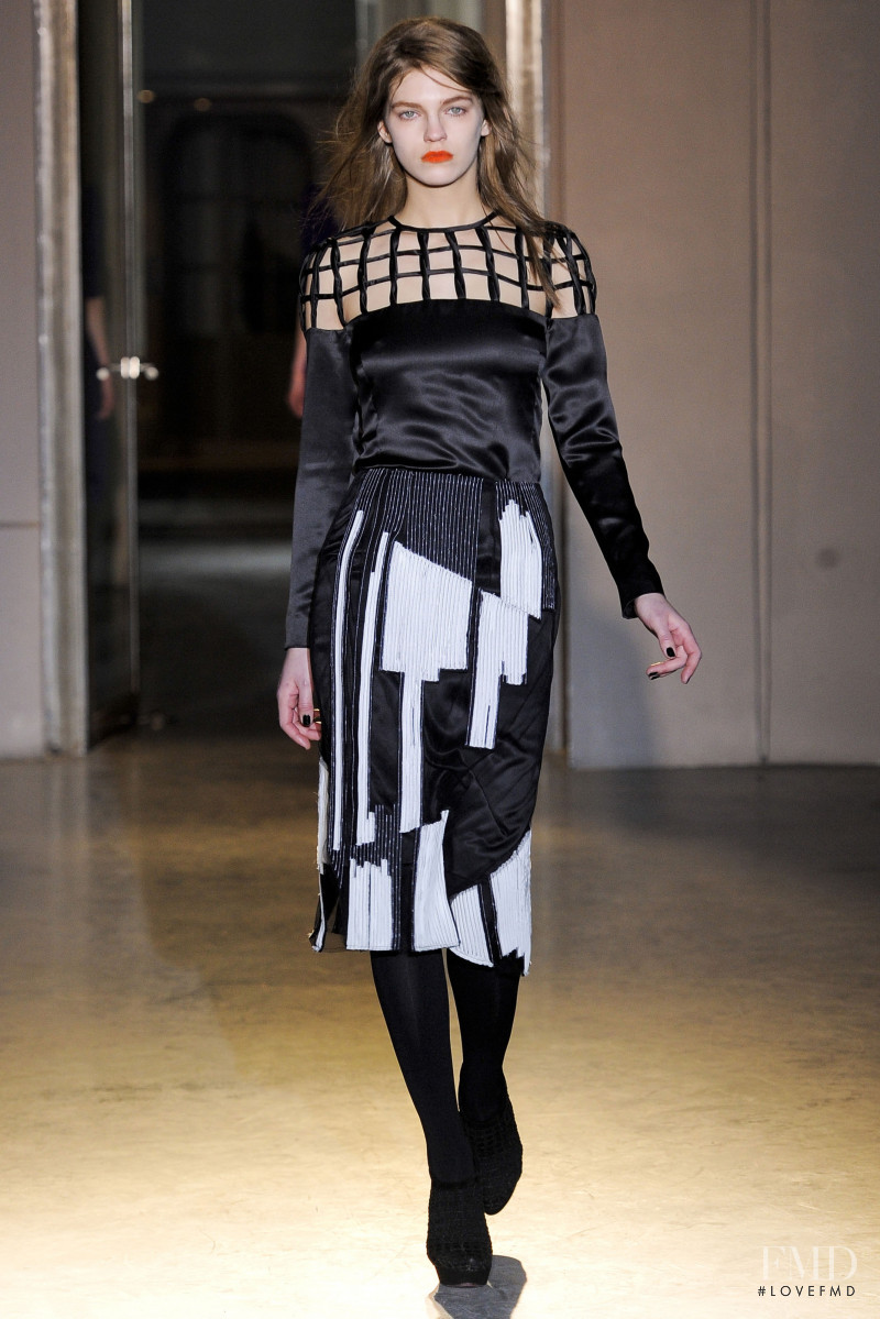 Samantha Gradoville featured in  the Rue Du Mail by Martina Sitbon fashion show for Autumn/Winter 2011