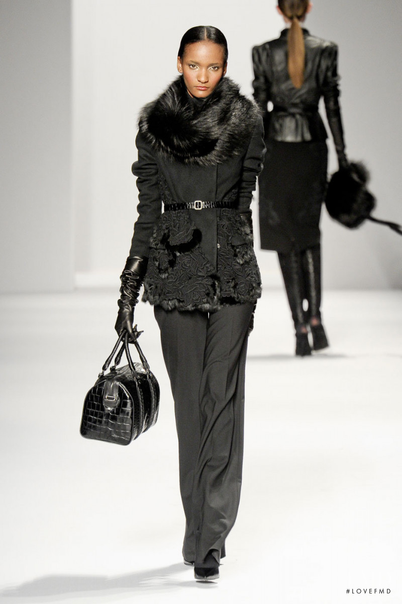 Elie Tahari fashion show for Autumn/Winter 2011