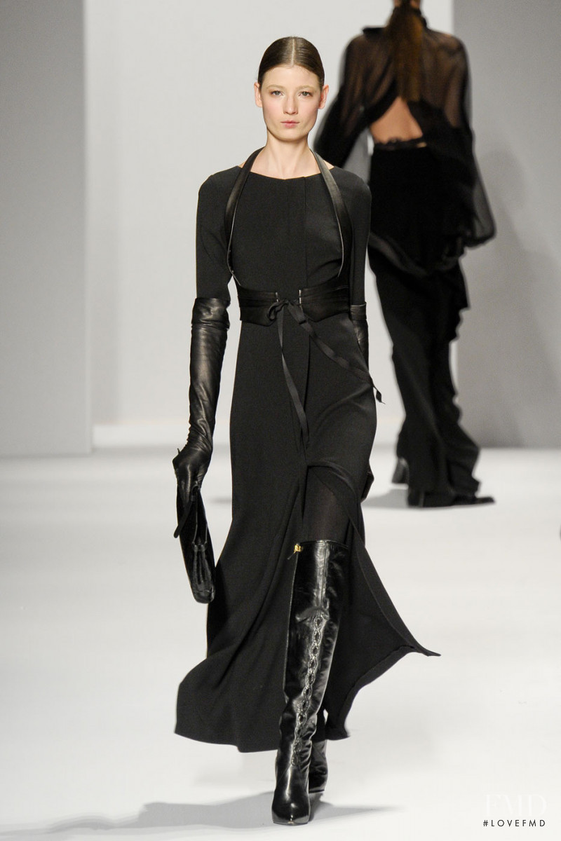 Elie Tahari fashion show for Autumn/Winter 2011