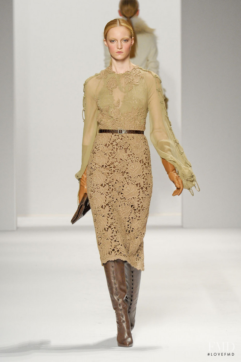 Elie Tahari fashion show for Autumn/Winter 2011