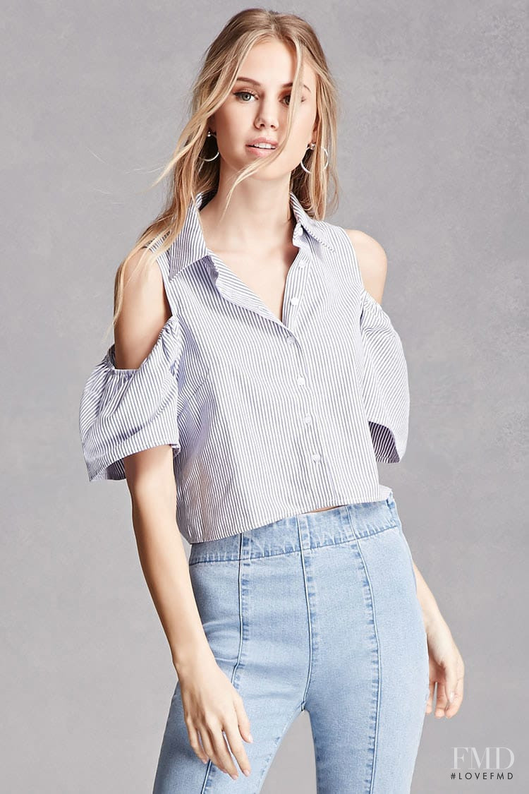 Scarlett Leithold featured in  the Forever 21 catalogue for Spring/Summer 2018