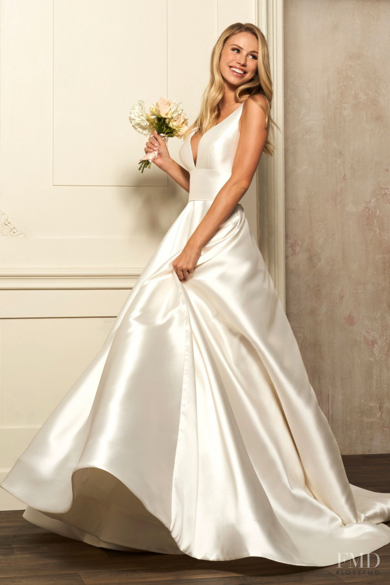 Scarlett Leithold featured in  the Sherri Hill Bridal catalogue for Spring/Summer 2021