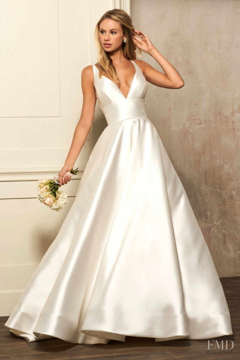 Scarlett Leithold featured in  the Sherri Hill Bridal catalogue for Spring/Summer 2021