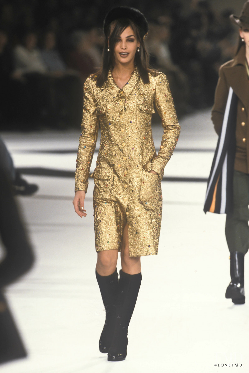 Ines Sastre featured in  the Chanel fashion show for Autumn/Winter 1996