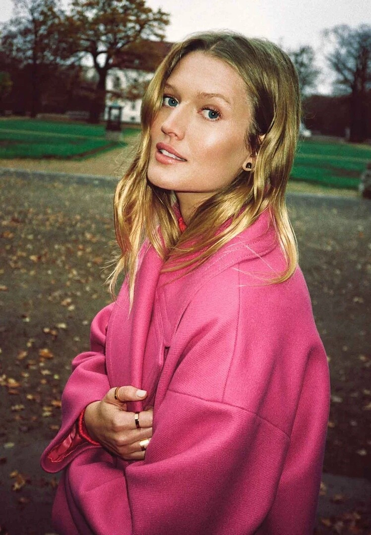 Toni Garrn featured in  the Zalando lookbook for Winter 2020