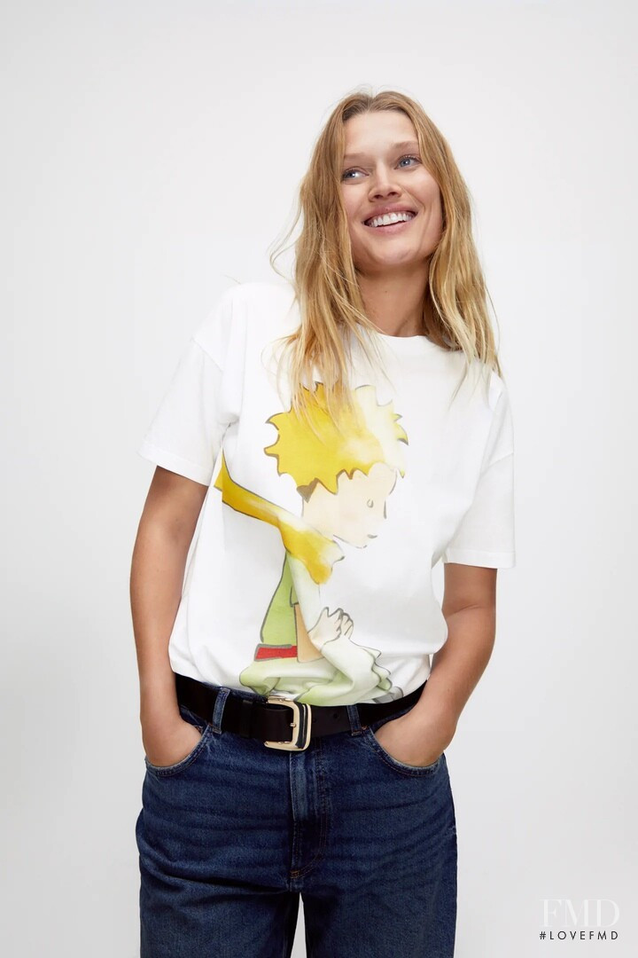 Toni Garrn featured in  the Zara catalogue for Autumn/Winter 2020