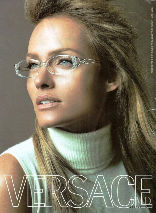 Amber Valletta featured in  the Versace advertisement for Autumn/Winter 2003