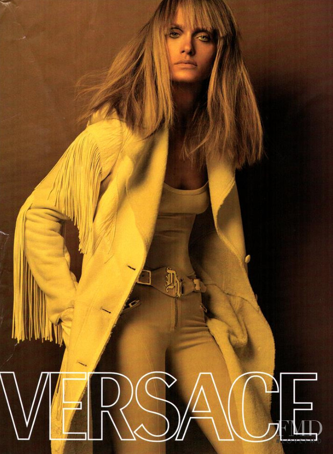 Amber Valletta featured in  the Versace advertisement for Autumn/Winter 2003
