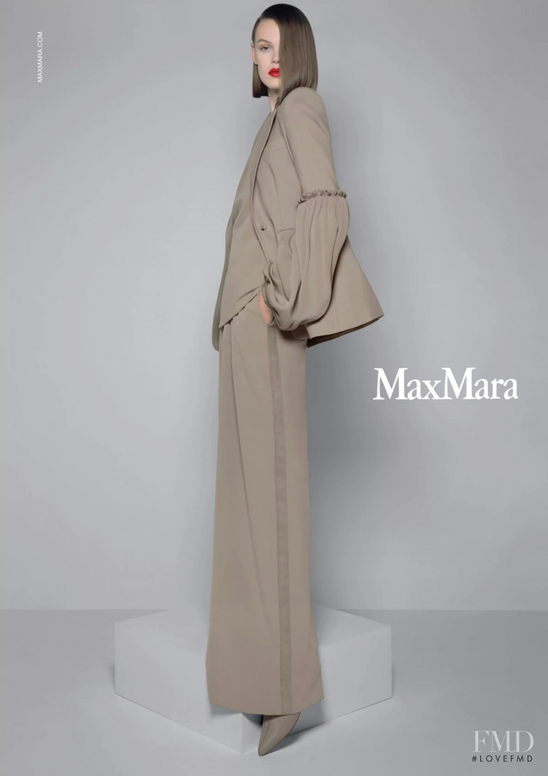 Max Mara advertisement for Spring/Summer 2021