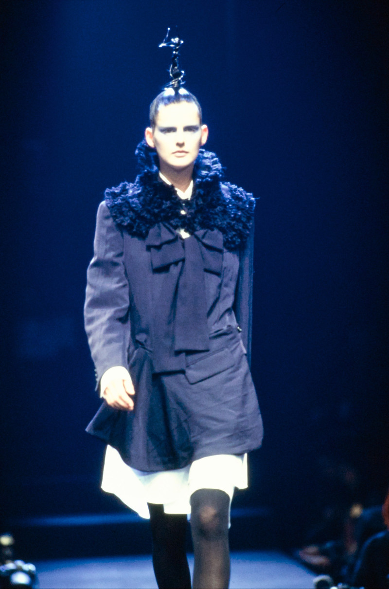 Comme Des Garcons fashion show for Autumn/Winter 1995