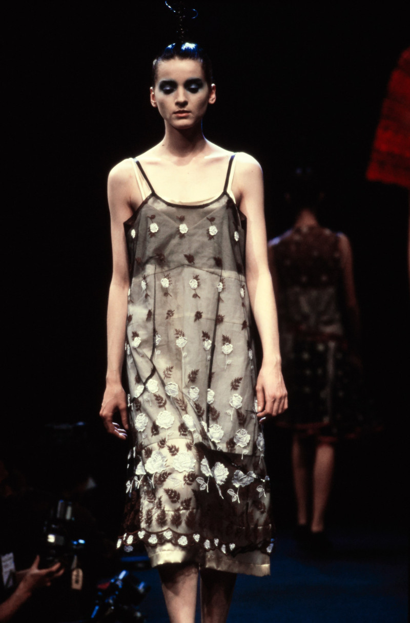 Comme Des Garcons fashion show for Autumn/Winter 1995