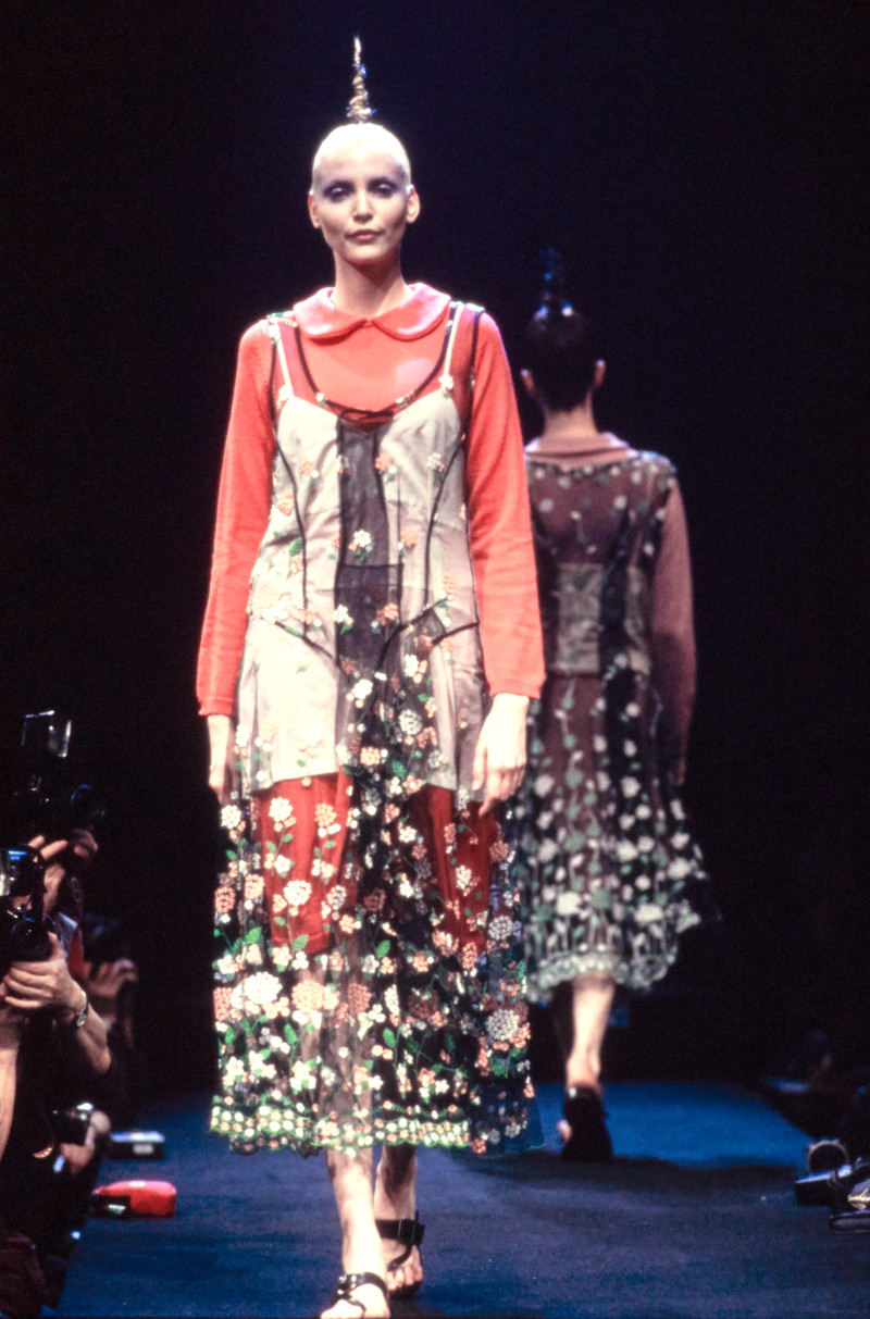 Comme des Garçons fashion show for Autumn/Winter 1995