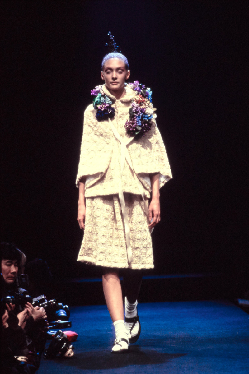 Comme des Garçons fashion show for Autumn/Winter 1995
