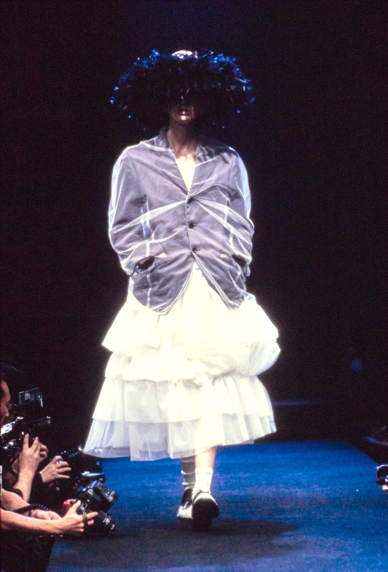 Comme Des Garcons fashion show for Autumn/Winter 1995