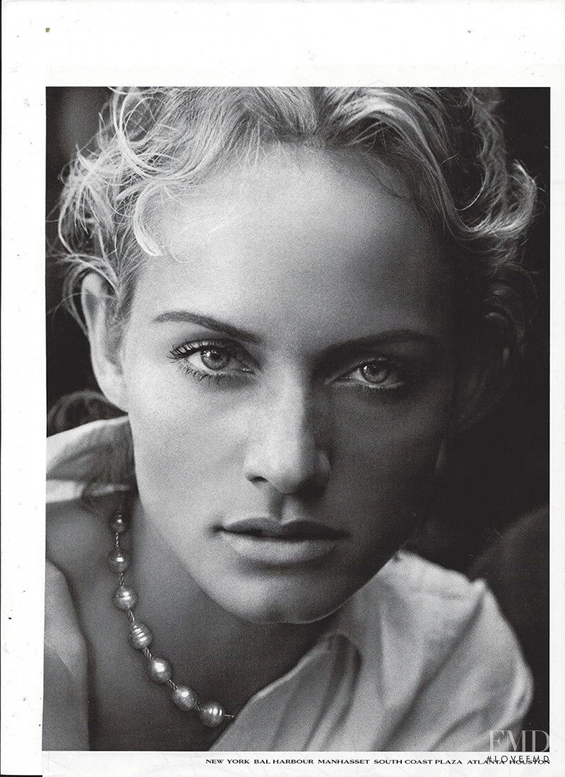 Amber Valletta featured in  the David Yurman advertisement for Spring/Summer 2002