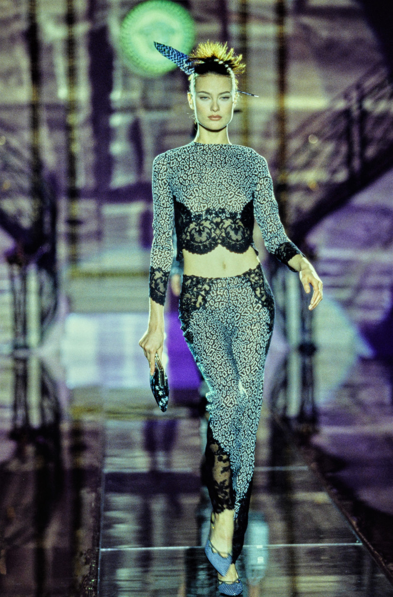 Atelier Versace fashion show for Spring/Summer 1996