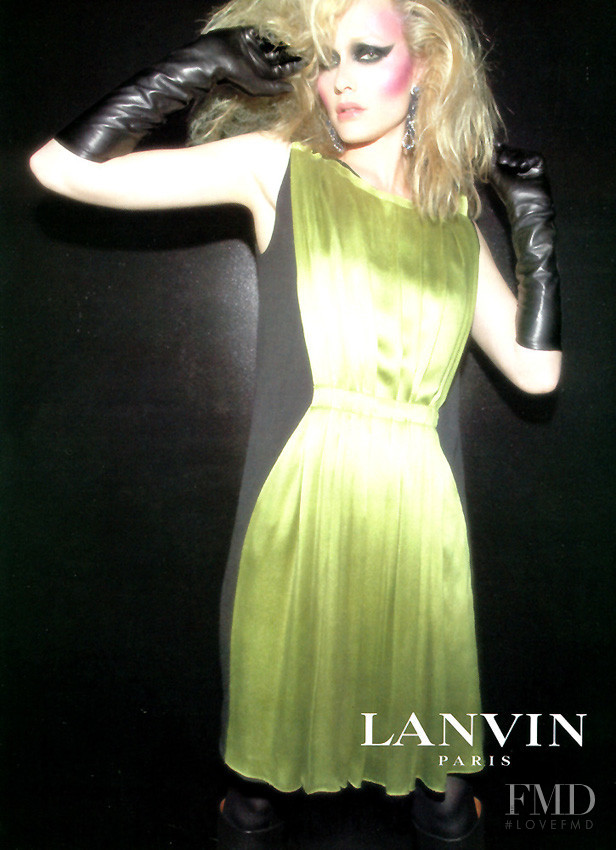 Amber Valletta featured in  the Lanvin advertisement for Autumn/Winter 2006