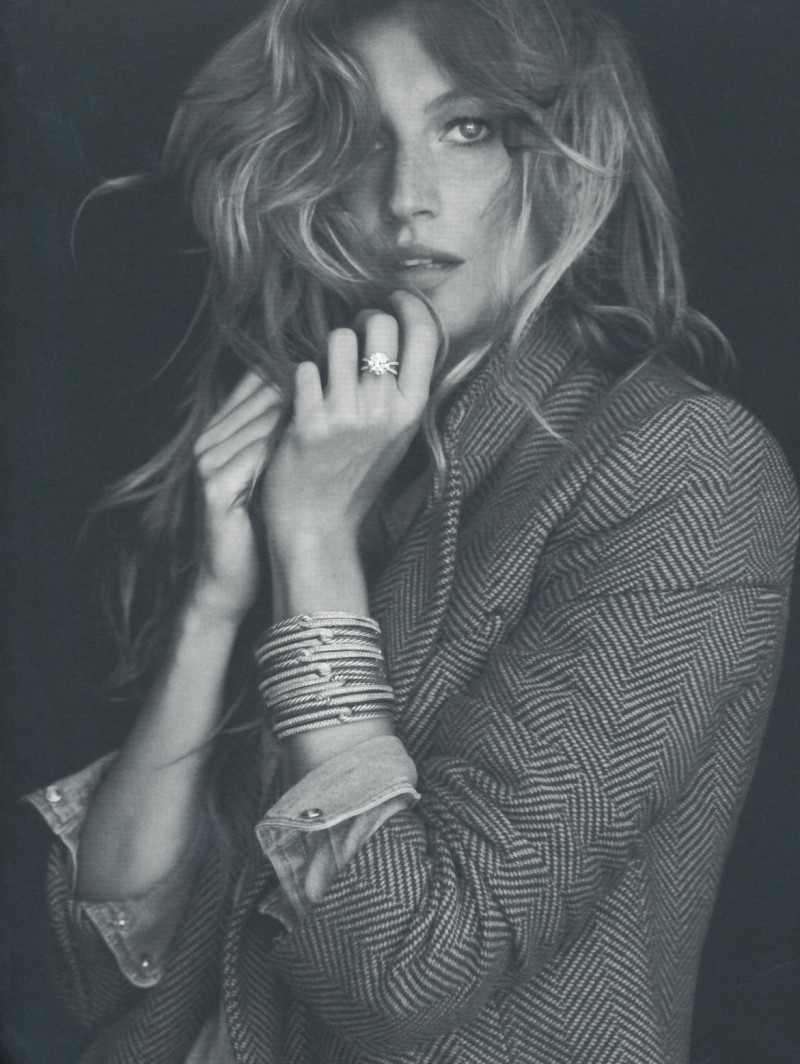 Gisele Bundchen featured in  the David Yurman advertisement for Autumn/Winter 2012