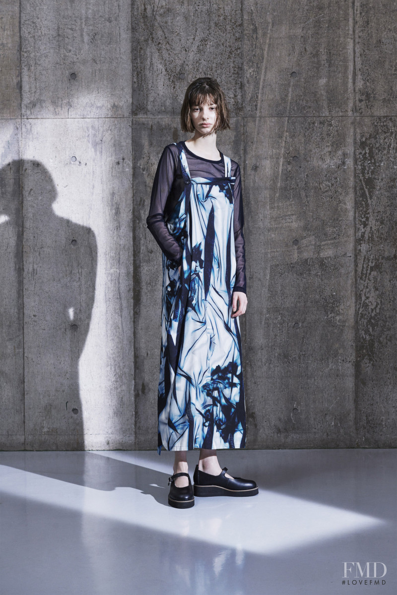 Y\'s by Yohji Yamamoto lookbook for Resort 2021