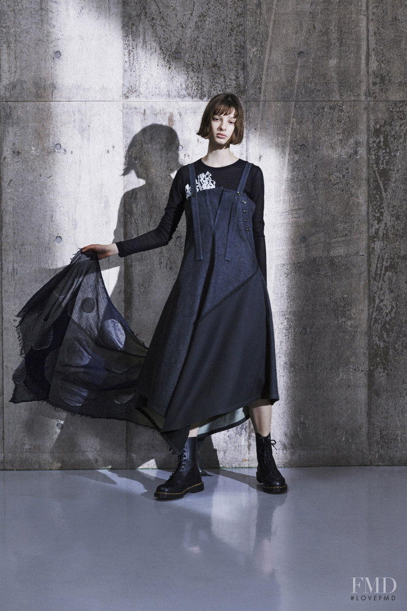 Y\'s by Yohji Yamamoto lookbook for Resort 2021