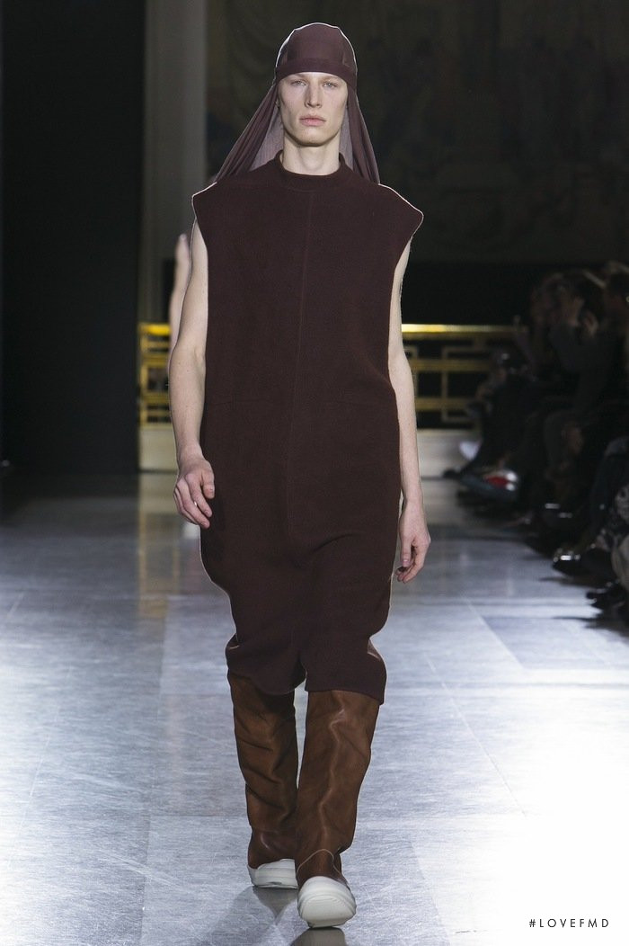 Rick Owens Moody fashion show for Autumn/Winter 2014